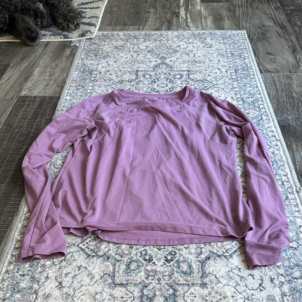 Women's Purple Long Sleeve gym Top with back ventilation